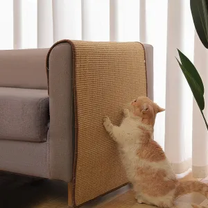 Cat Sisal Scratcher Mat (Random Colour)