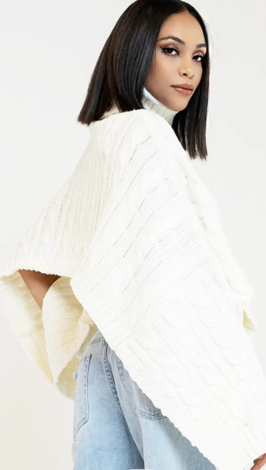 Hittin Cropped Cable Knit Sweater