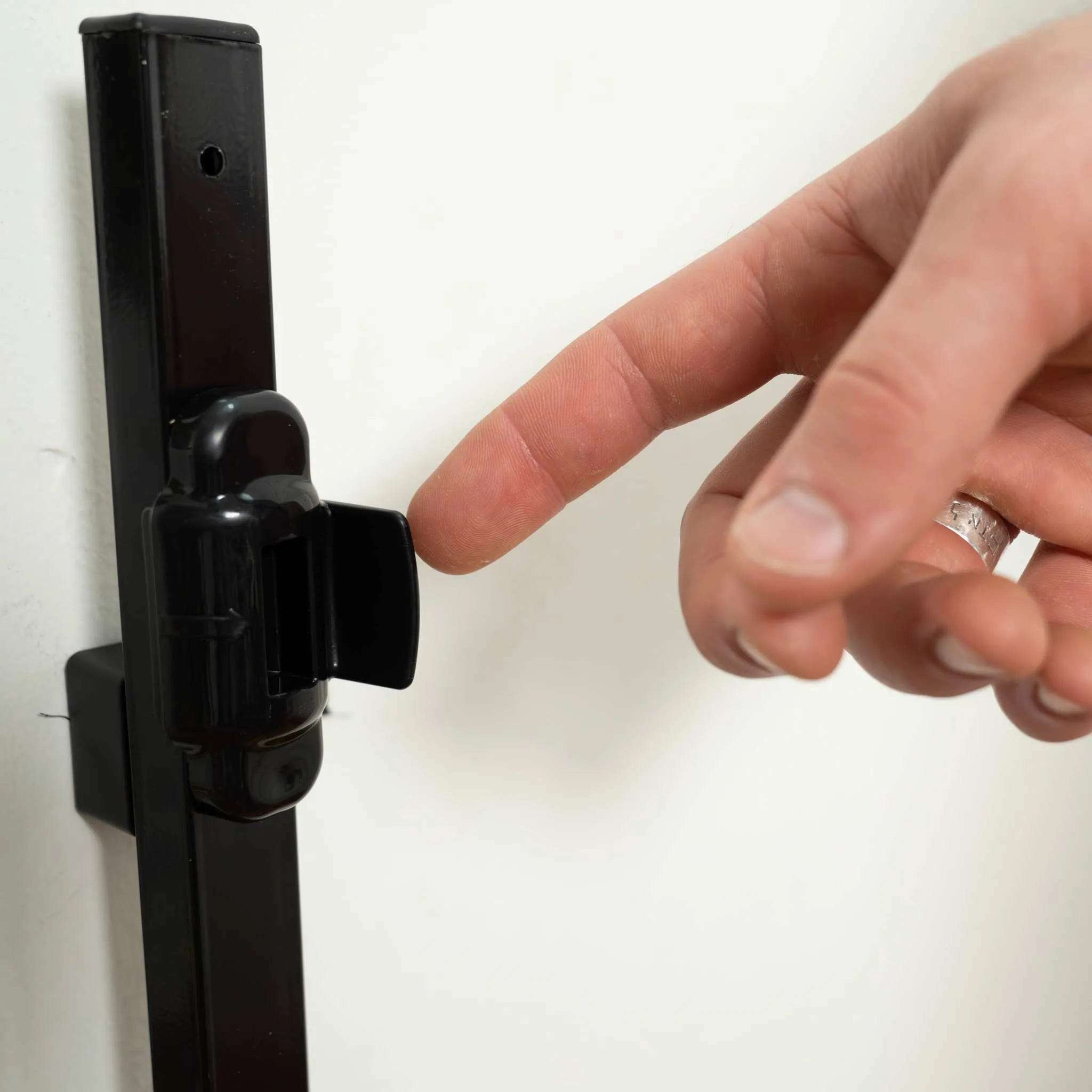 Ingenuity The Stairway  46W Series (Black)