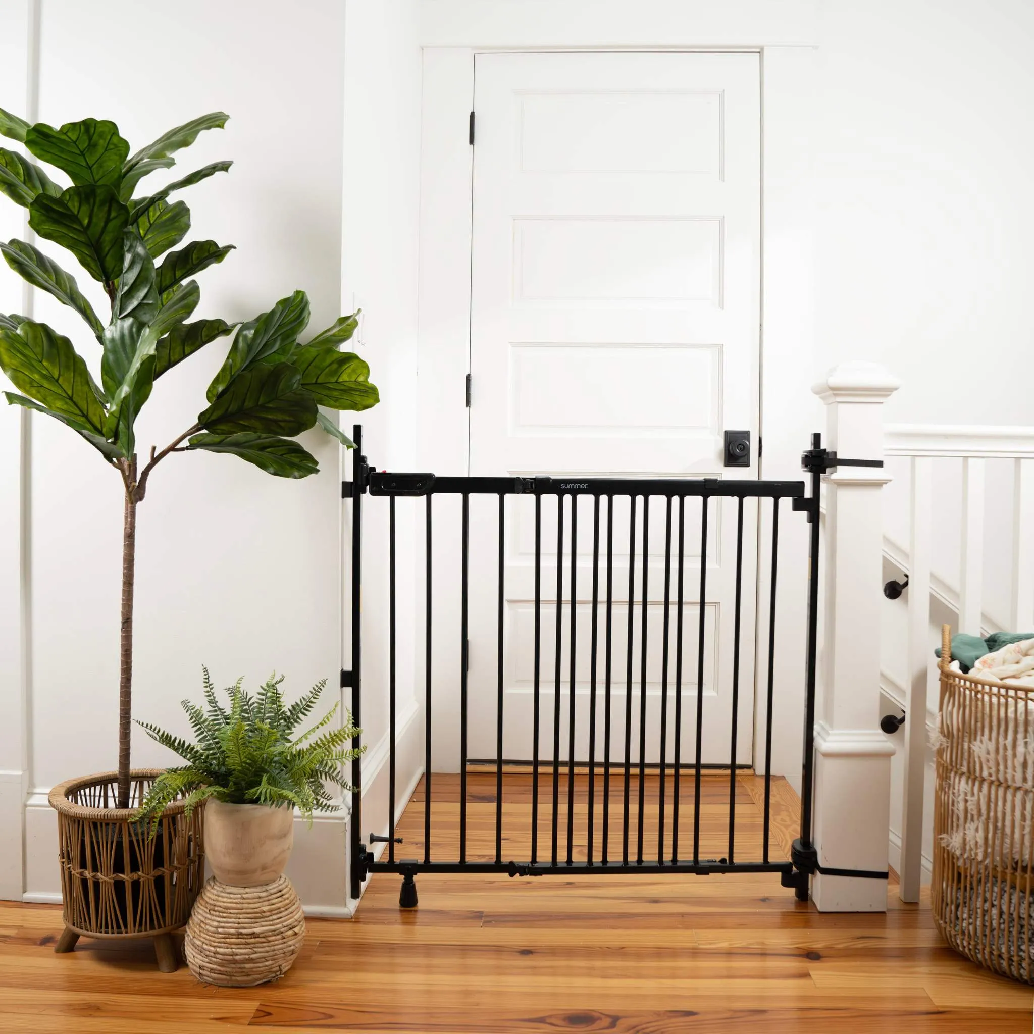 Ingenuity The Stairway  46W Series (Black)