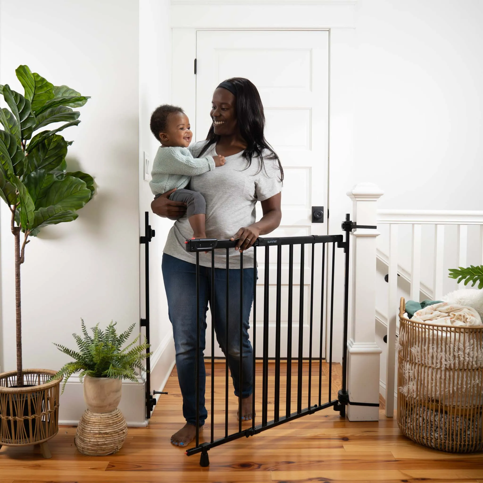 Ingenuity The Stairway  46W Series (Black)