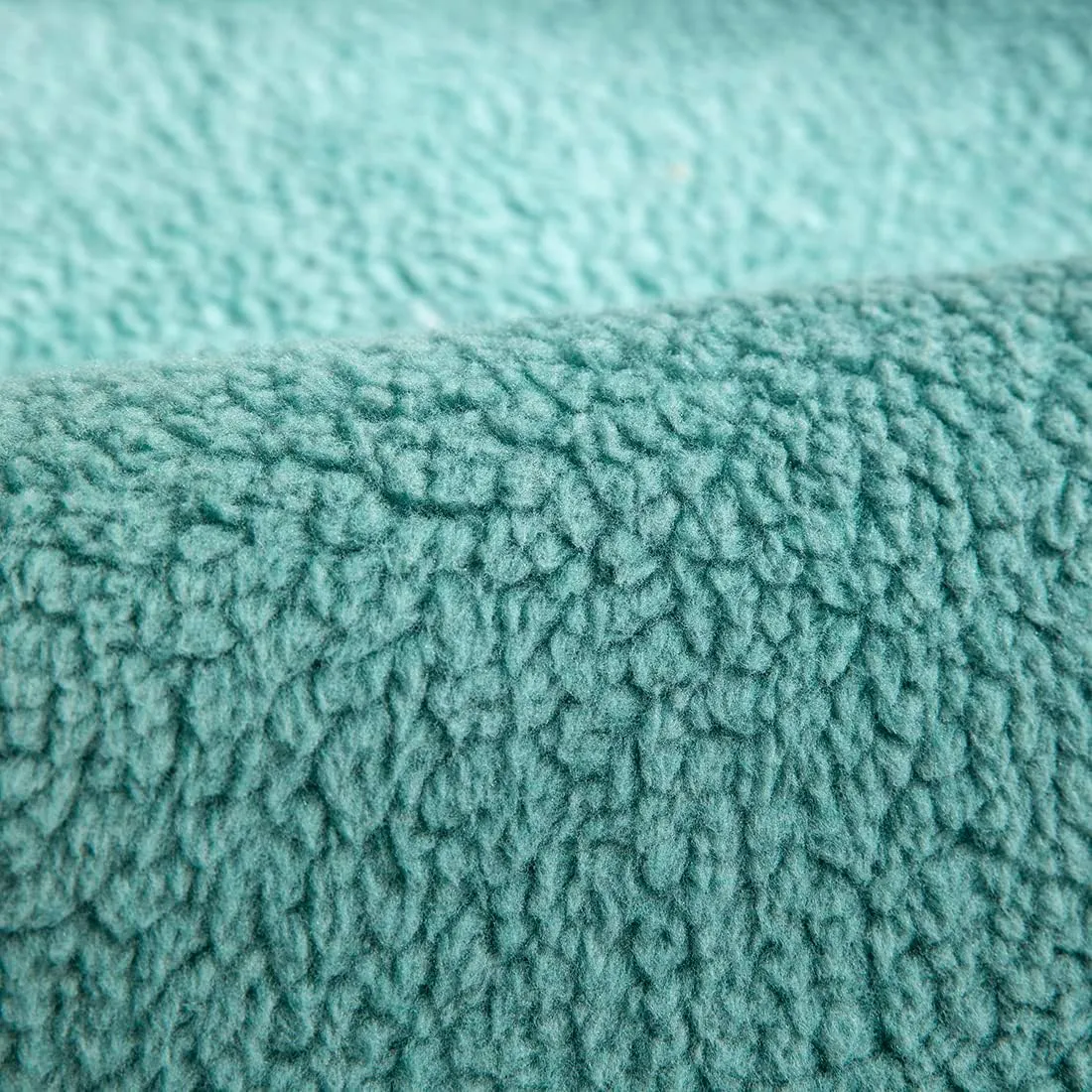 vctops 2 Pack Double-Sided Sherpa Fleece Throw Pillow Covers for Couch Bed Sofa Soft Warm Plush Cushion Covers Luxury Fuzzy Furry Pillow Cover (Lake Blue,18"x18")